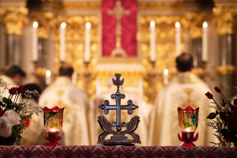 77 Fruits and Graces of attending Holy Mass